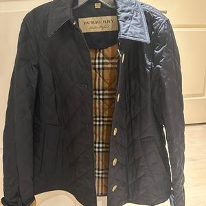 Authentic BURBURRY Fernleigh Quilted Jacket
